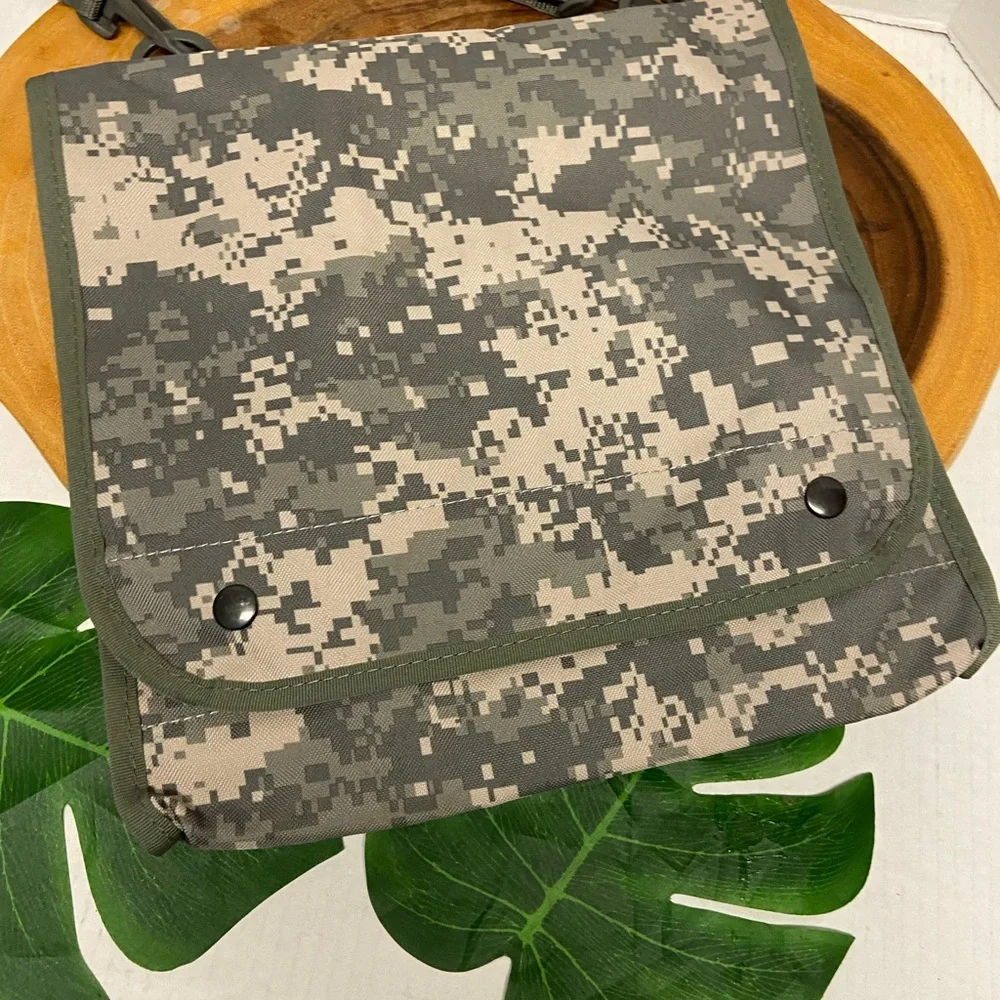 Unisex Army Desert Storm Pixel Print Messenger Bag